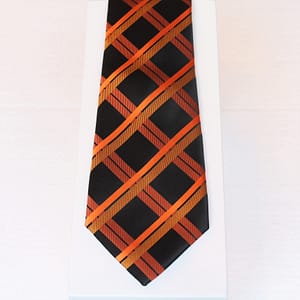 cravatte orange et noir